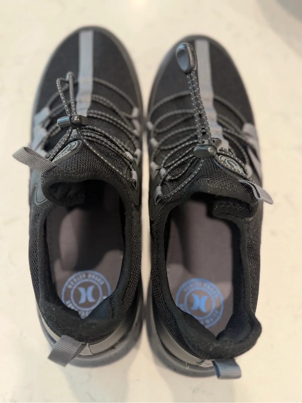Hurley Men's Black and Gray Lightweight Sneakers